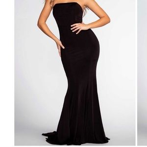 Goth Mortica Mermaid Tail Gown